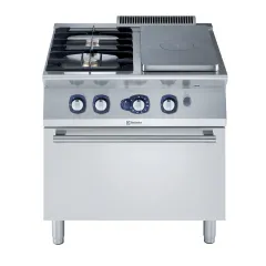 Plita solida Electrolux Professional cu alimentare pe gaz cu jumatate de modul (3,8 kW), cu 2 arzatoare (5,5 kW fiecare), pe cuptor alimentare pe gaz (6 kW)