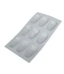 Forma din silicon pentru 9 madlene 30 x 17,6 cm - de Buyer