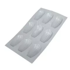Forma din silicon pentru 9 madlene 30 x 17,6 cm - de Buyer