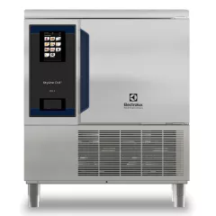 Blast Chiller Skyline 6 tavi GN 1/1; Control touch screen; Capacitate de incarcare: racire 30 kg; congelare 30 kg