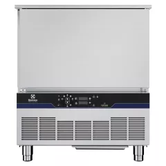 Abatitor profesional Crosswise cu unitate frigorifica integrata, compatibil cu cuptor convectie Crosswise 6xGN1/1; Capacitate racire rapida: 15 kg de la +90°C la +3°C in 104 minute