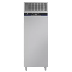 Blast Chiller & Freezer Crosswise; Capacitate: 20 tavi GN 1/1; Capacitate de incarcare: racire 100 kg; congelare 65 kg; Control digital cu afisaj