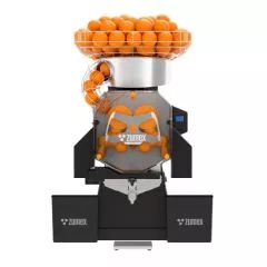 Storcator automat de citrice pentru utilizare intensivă Zumex Speed S +plus, 1050 x 593 x 665 mm cu o capacitate de până la 40 de fructe pe minut și sistem automat de filtrare a pulpei pentru autonomie sporită.