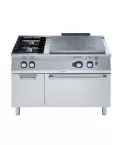 Plita solida Electrolux Professional cu alimentare pe gaz cu modul integral (7 kW), cu 2 arzatoare (5,5 kW fiecare), pe cuptor alimentare pe gaz si dulap deschis (6 kW)