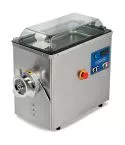 Masina refrigerata de tocat carne, 400 kg/h